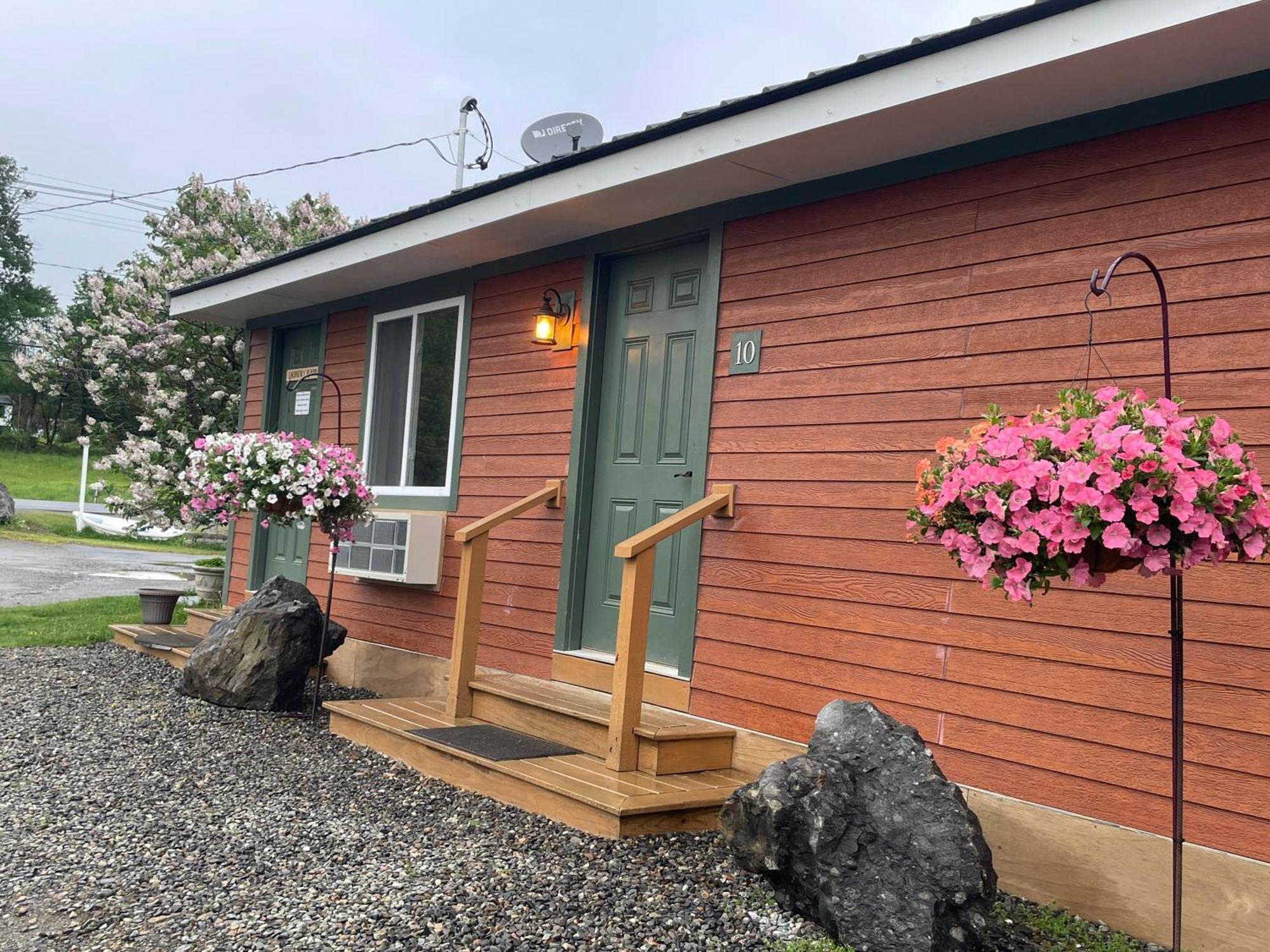 Rangeley Town & Lake 외부 사진